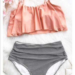 NWT Cupshe Seaside Gale Falbala Bikini Set.